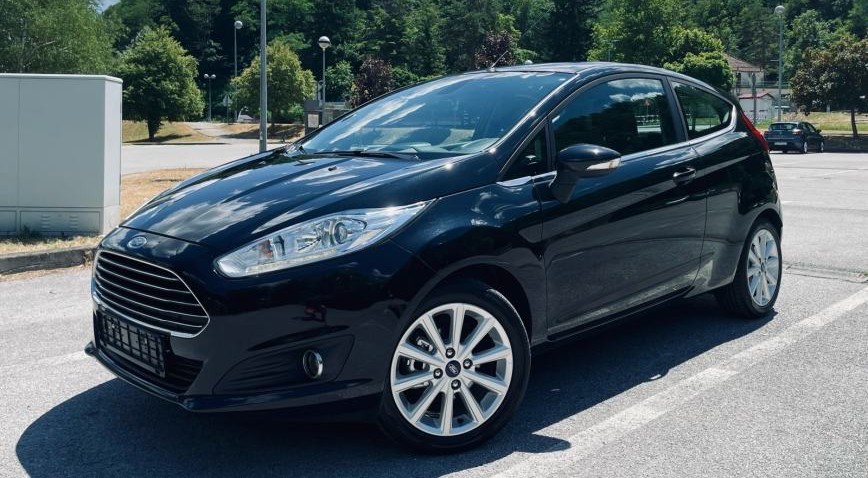 Ford Fiesta 1,25i Titanium, 2016.g., MFL, Ambient, LED, Anatomska sjedala, 6.490,00 Eur